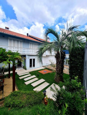 Quartos andar superior ate 10 pessoas